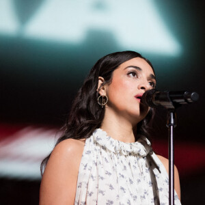 Exclusif - Camélia Jordana - Concert "Unis pour le Liban" à l'Olympia à Paris. Le 1er octobre 2020 Parrainé par le célèbre trompettiste I.Maalouf, ce grand concert caritatif a été retransmis depuis l'Olympia sur France 2. De nombreux artistes ont répondu présents pour cet événement hors norme, qui vise à récolter des fonds pour venir en aide au peuple libanais, touché par l'explosion du port de Beyrouth le 4 août dernier. L'intégralité des dons récoltés seront versés à La Croix Rouge libanaise. © Da Silva-Moreau / Bestimage