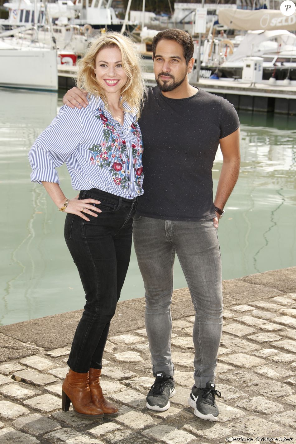 No Web Maud Baecker Samy Gharbi De La Serie Demain Nous Appartient Photocall Lors Du 19eme Festival De La Fiction Tv De La Rochelle C Christophe Aubert Via Purepeople