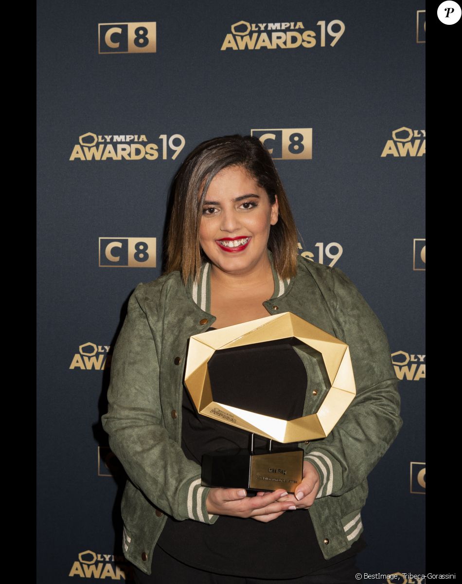 Exclusif - Inès Reg (révélation humour de l'année) dans la press room de la 1ère édition des "Olympia Awards", cérémonie récompensant des artistes de la musique et de l'humour, présentée par A. de Caunes à l'Olympia. Paris, le 11 décembre 2019. © Tribeca-Gorassini/Bestimage