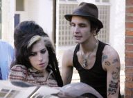 Le mari d'Amy Winehouse envisage de publier le journal intime qu' il écrit en prison...