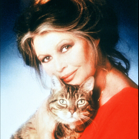 Brigitte Bardot - Archives.