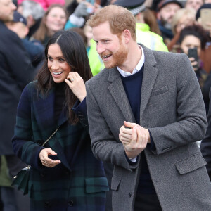 Le prince Harry et Meghan Markle en visite dans la ville de Edimbourg en Ecosse, trois mois avant leur mariage.