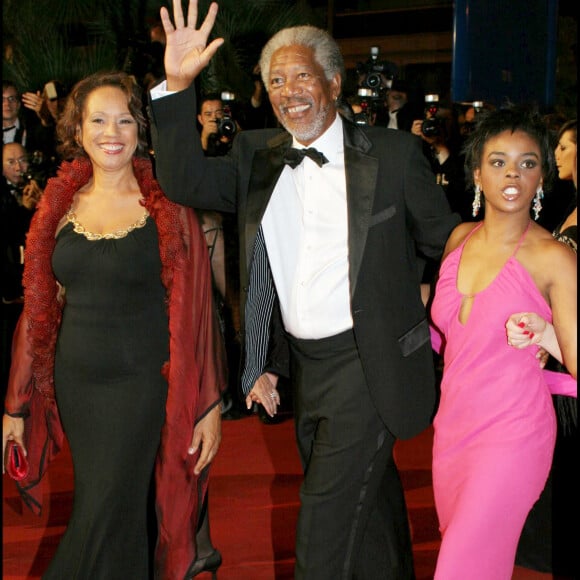 Morgan Freeman pose avec E'Dena Hines, la petite-fille de sa première femme (Jeanette Adair Bradshaw). Cette dernière a été retrouvée morte devant son appartement à New York, très tôt le dimanche le 16 août 2015.