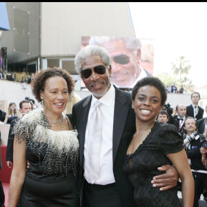 Morgan Freeman pose avec E'Dena Hines, la petite-fille de sa première femme (Jeanette Adair Bradshaw). Cette dernière a été retrouvée morte devant son appartement à New York, très tôt le dimanche le 16 août 2015.