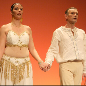 Patrick Dupond et Leïla Da Rocha ont réalisé la chorégraphie et la misse en scène de "Mariage à l'Orient et de l'Occident" à l'espace Pierre Cardin en 2008.