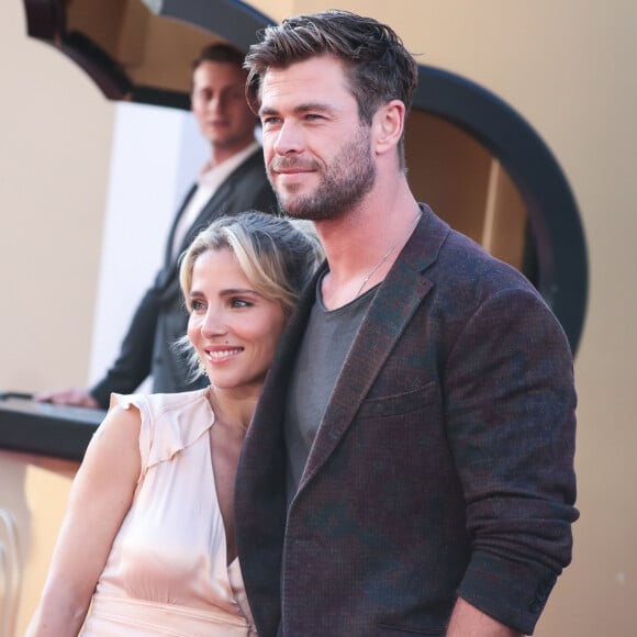 Elsa Pataky et Chris Hemsworth à la première de "Once Upon a Time in Hollywood" à Hollywood, le 22 juillet 2019.