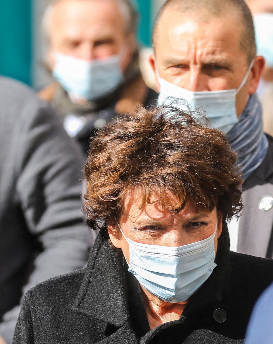 Roselyne Bachelot, Ministre déléguée chargée de la culture, lors des obsèques du danseur étoile Patrick Dupond en l'église Saint-Roch à Paris, France, le 11 mars 2021.