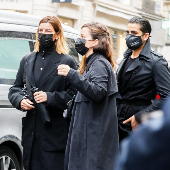 Fauve Hautot et Christophe Licata aux obsèques du danseur étoile Patrick Dupond en l'église Saint-Roch à Paris, France. Le 11 mars 2021.