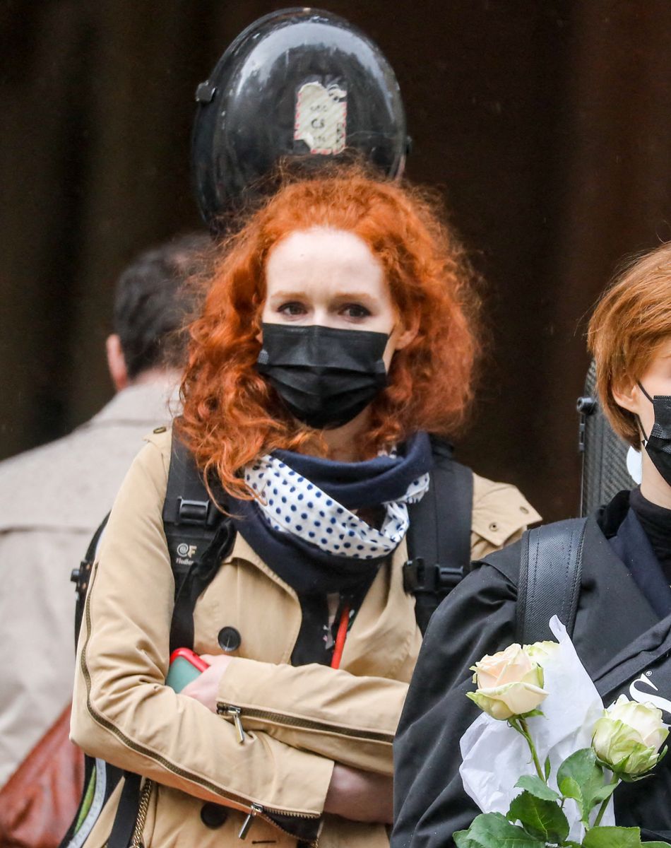Camille et Julie Berthollet lors des obsèques du danseur étoile Patrick Dupond en l'église Saint-Roch à Paris. Le 11 mars 2021.