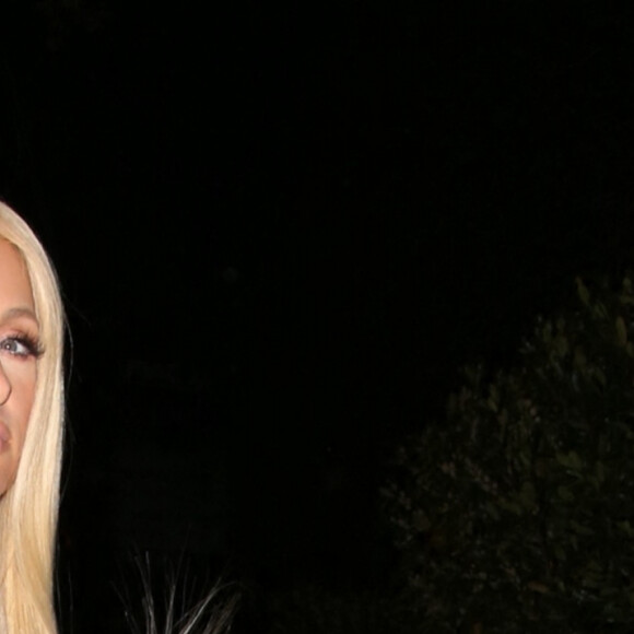 Exclusif - Paris Hilton va dîner avec son fiancé Carter Reum au restaurant "Cecconi's" à Los Angeles, le 8 mars 2021.