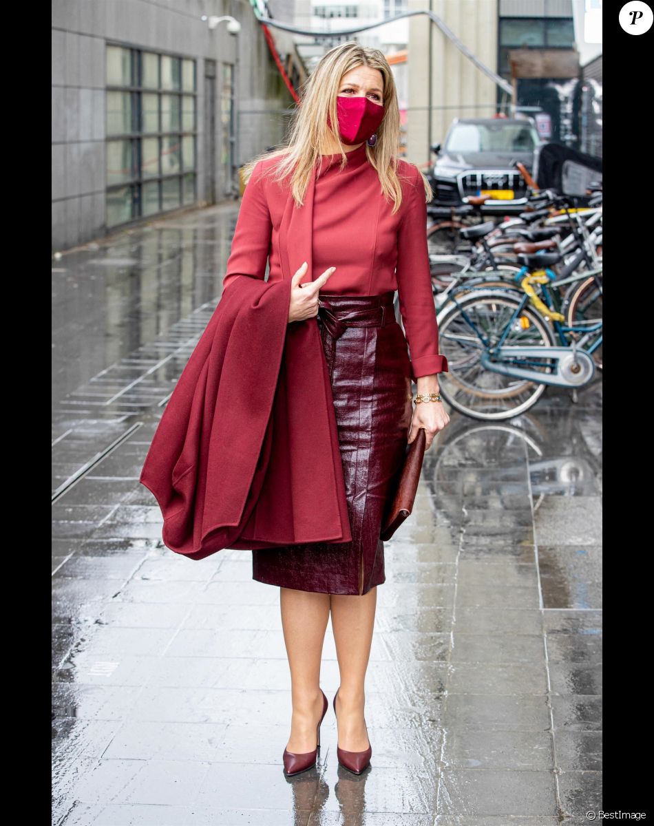 La reine Maxima des Pays-Bas lors d'une visite au Dutch Dance Theater à La Haye. Le 16 mars 2021