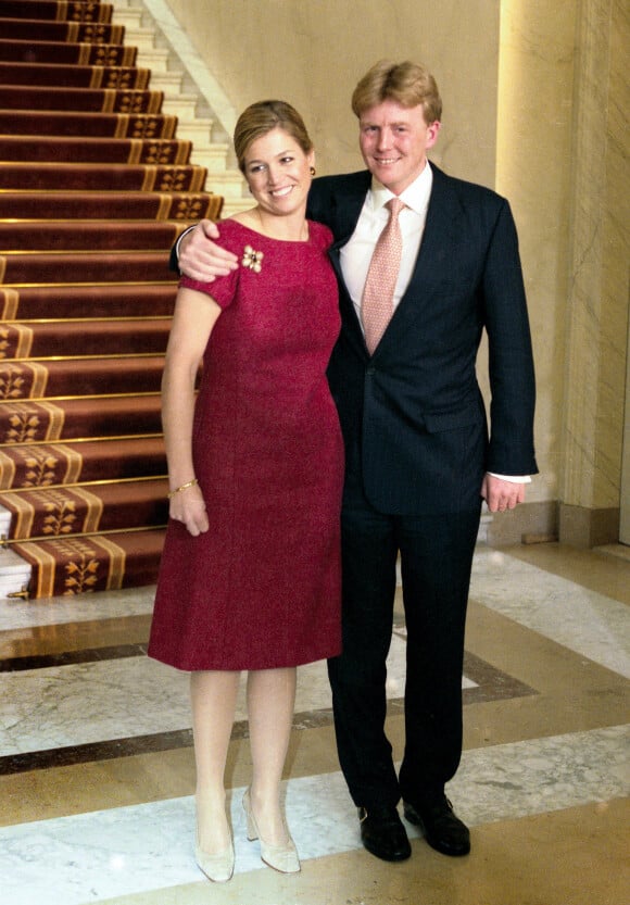 Fiançailles du prince Willem-Alexander des Pays-Bas avec Maxima Zorreguieta au palais Noordeinde à La Haye. Le 30 mai 2001