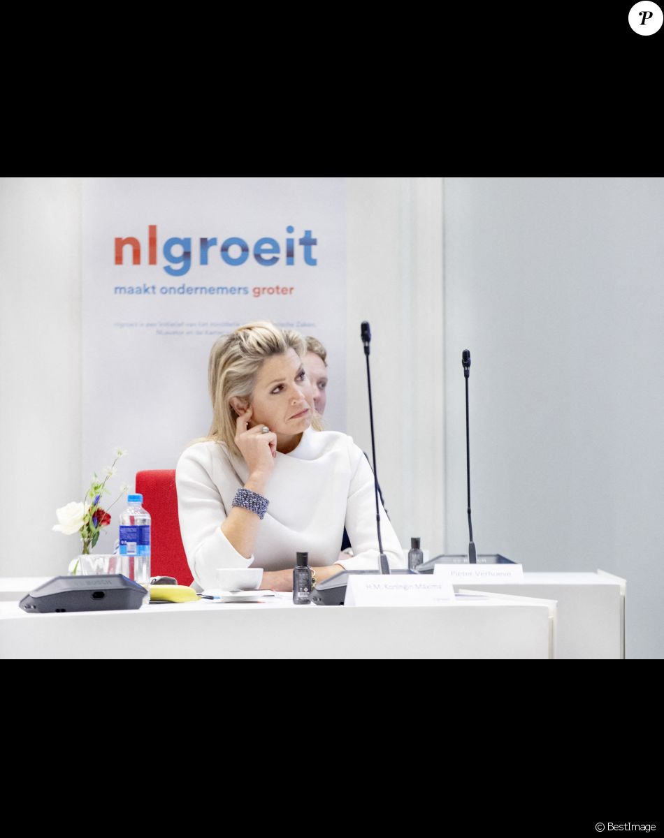 La reine Maxima des Pays-Bas lors de l'événement "Nlgroeit" (initiative de soutien aux petites et moyennes entreprises) à la mairie de Gouda. Le 2 décembre 2020