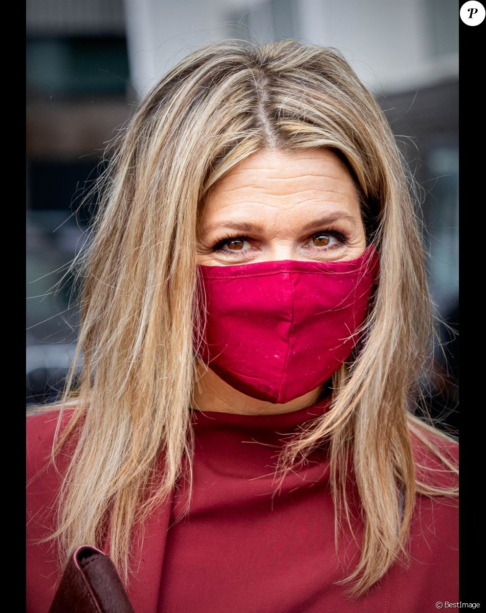 La reine Maxima des Pays-Bas lors d'une visite au Dutch Dance Theater à La Haye. Le 16 mars 2021