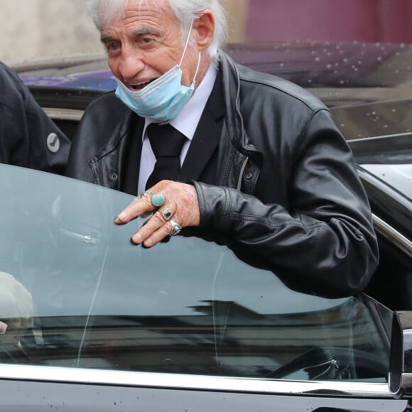 Jean-Paul Belmondo - Hommage à Guy Bedos en l'église de Saint-Germain-des-Prés à Paris le 4 juin 2020.