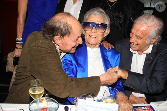 Charles Dumont, Michou, Jean-Paul Belmondo - Michou fête son 88e anniversaire dans son cabaret avec ses amis à Paris le 18 juin 2019. © Philippe Baldini/Bestimage