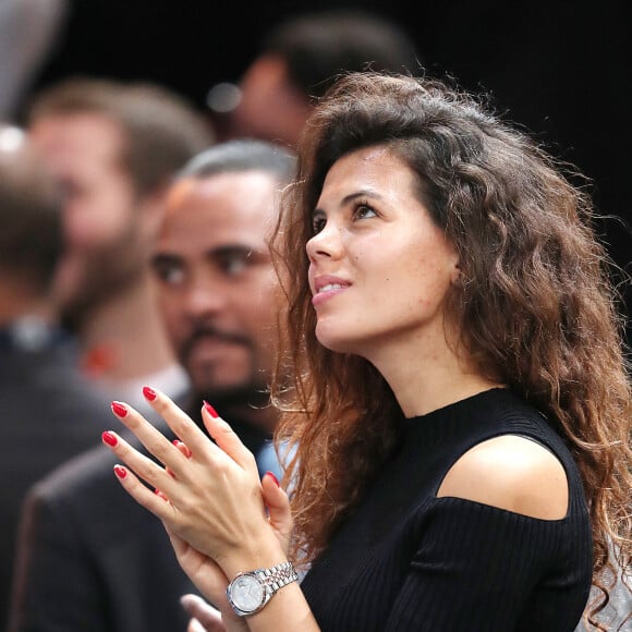 Noura El Shwekh, la compagne de Jo-Wilfried Tsonga, enceinte, regarde son compagnon se qualifier pour les 8èmes de finale au BNP Masters 2016 à l'AccorHotels Arena à Paris le 2 novembre 2016. © Cyril Moreau / Veeren / Bestimage