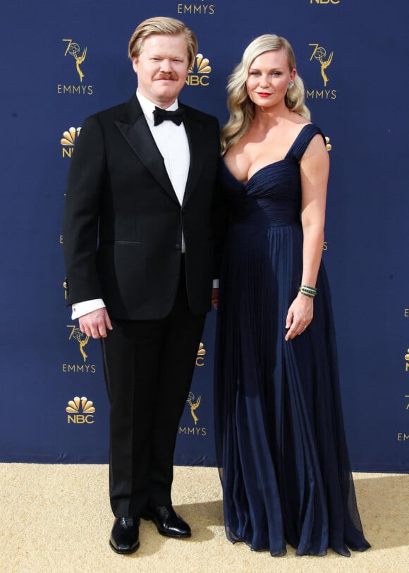 Kirsten Dunst et son compagnon Jesse Plemons lors du photocall lors de la 70ème cérémonie des Primetime Emmy awards au théâtre Microsoft à Los Angeles le 17 septembre 2018.