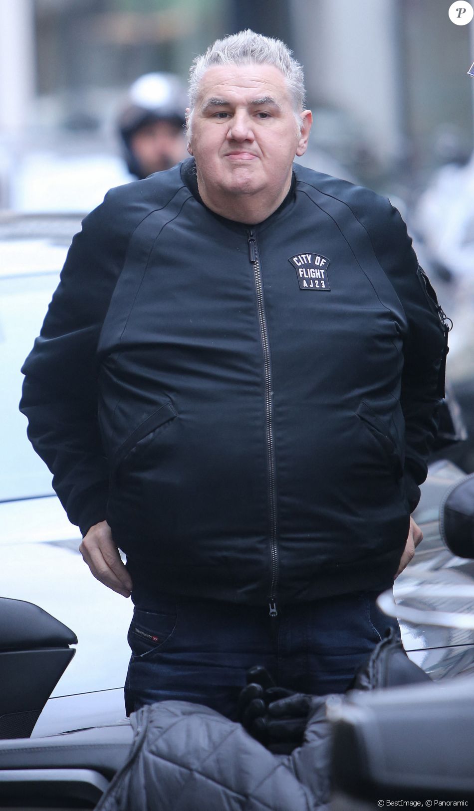 Pierre Menes - Arrivées à l'enregistrement de l'émission "2h de Rire et de Direct" au Paradis Latin à Paris. Le 13 janvier 2020 © Panoramic / Bestimage