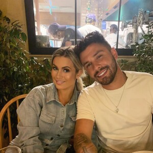 Carla Moreau séparée de Kevin Guedj ? Elle réagit fermement sur Snapchat.