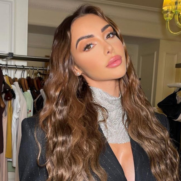 Nabilla Benattia - Sa cousine Samira se lance dans la musique - Instagram