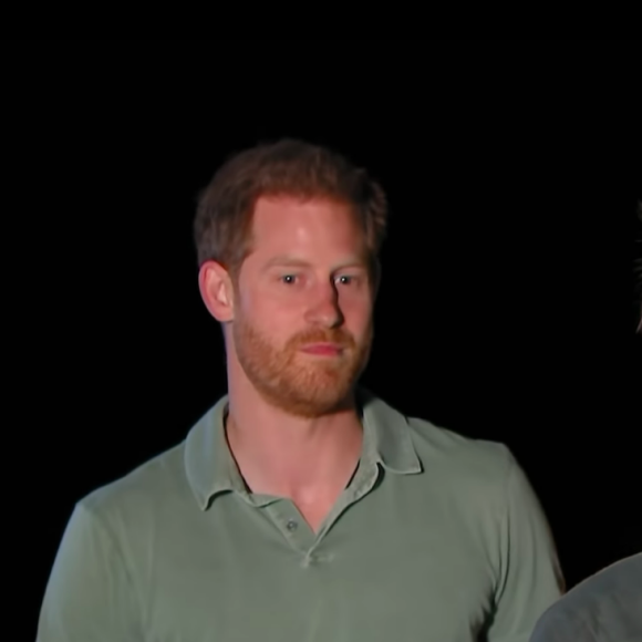 Le journaliste Tom Bradby avec le prince Harry lors de son voyage officiel en Afrique du Sud avec Meghan Markle, octobre 2019.