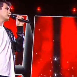 Clara remporte sa battle contre Zachary lors des battles de "The Voice" - Équipe de Marc Lavoine