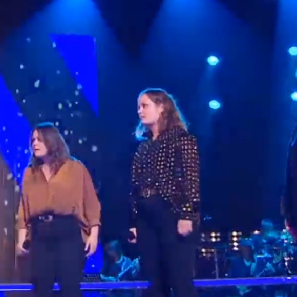 Pottok on the sofa sa battle contre Canta Diva lors des battles de "The Voice" - Équipe de Florent Pagny