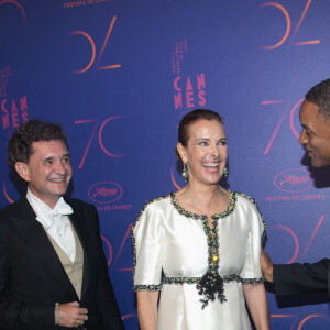 Philippe Sereys de Rothschild, sa compagne Carole Bouquet et Will Smith - Photocall du dîner des 70 ans du Festival International du Film de Cannes. Le 23 mai 2017. © Borde-Jacovides-Moreau / Bestimage