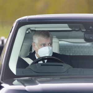 Le prince Andrew, duc d'York, à son arrivée au château de Windsor, au lendemain du décès du prince Philip, duc d'Edimbourg. Le 10 avril 2021