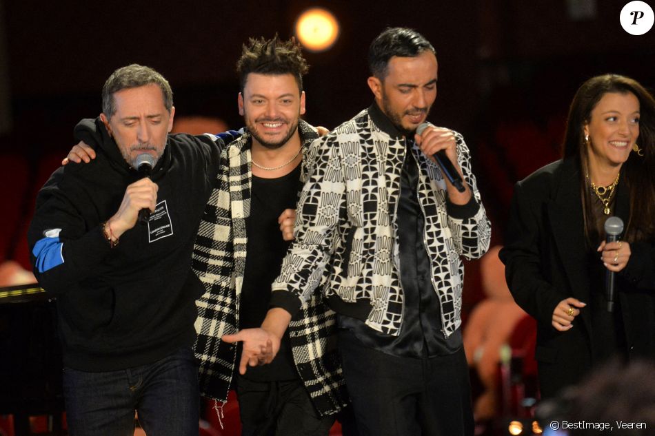 Exclusif - Gad Elmaleh, Camille Lellouche et Kev Adams lors du livestream "CamKev Comedy and Songs" de C.Lellouche et de K.Adams sur la plateforme de streaming Gigson.live au théâtre Mogador à Paris, France, le 5 avril 2021. © Veeren/Bestimage
