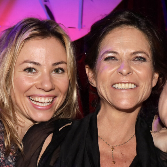 Charlotte Valandrey, Ariane Seguillon et Maud Baecker - Anniversaire de Charlotte Valandrey (50 ans) au Zèbre de Belleville à Paris. Le 29 novembre 2018. © Cédric Perrin / Bestimage