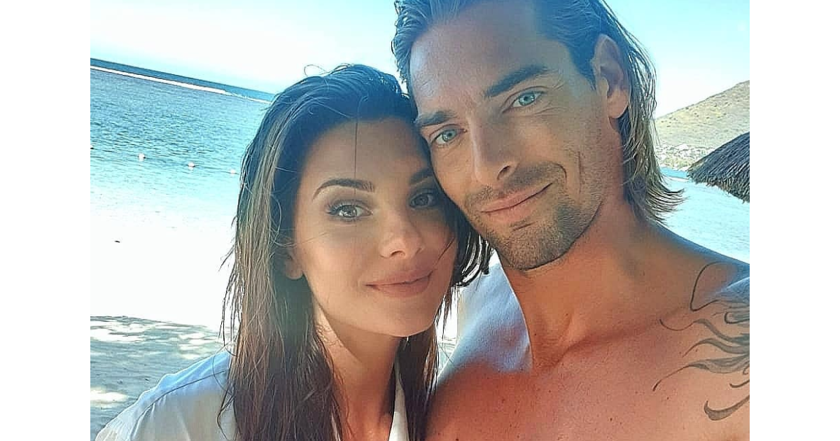 Alice Detollenaere, enceinte et +17 kg : la compagne de Camille Lacourt