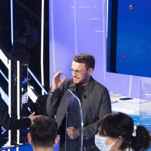 Exclusif - Benjamin Castaldi et Cyril Hanouna - Enregistrement de l'émission "TPMP (Touche Pas à Mon Poste)", présentée par C.Hanouna et diffusée en direct sur C8 le 12 avril © Jack Tribeca / Bestimage