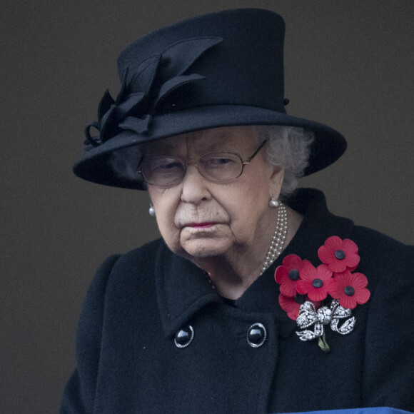 La reine Elizabeth II d'Angleterre lors de la cérémonie de la journée du souvenir (Remembrance Day) à Londres le 8 novembre 2020.