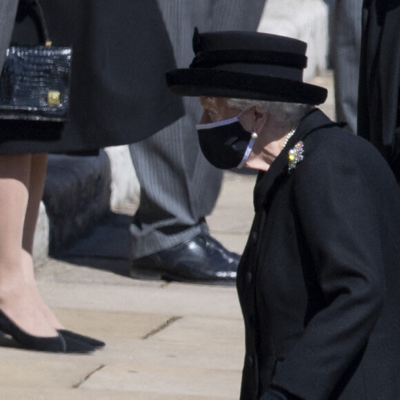 La reine Elisabeth II d'Angleterre - Arrivées aux funérailles du prince Philip, duc d'Edimbourg à la chapelle Saint-Georges du château de Windsor, le 17 avril 2021.
