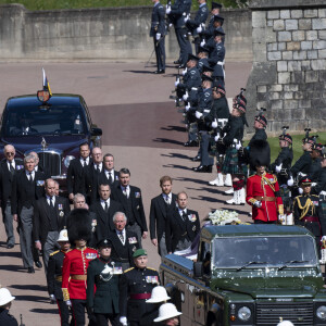 Le prince Charles, prince de Galles, la princesse Anne, le prince Andrew, duc d'York, le prince William, duc de Cambridge, David Armstrong-Jones, comte de Snowdon, Peter Phillips, la princesse Anne, le prince Edward, comte de Wessex, le prince Harry, duc de Sussex, Sir Timothy Laurence - Arrivées aux funérailles du prince Philip, duc d'Edimbourg à la chapelle Saint-Georges du château de Windsor, le 17 avril 2021.