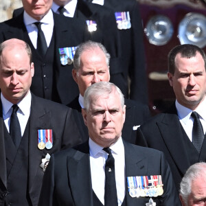 Le prince Charles, prince de Galles, le prince Andrew, duc d'York, le prince William, duc de Cambridge, Peter Phillips, David Armstrong-Jones, comte de Snowdon, Sir Timothy Laurence - Arrivées aux funérailles du prince Philip, duc d'Edimbourg à la chapelle Saint-Georges du château de Windsor, le 17 avril 2021.