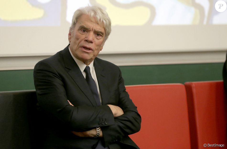 Exclusif - Bernard Tapie, nouveau parrain des étudiants en médecine, en compagnie de sa femme Dominique et de Christian Estrosi (maire de Nice) participe à la rentrée solennelle de la faculté de médecine de Nice, le 22 novembre 2018.