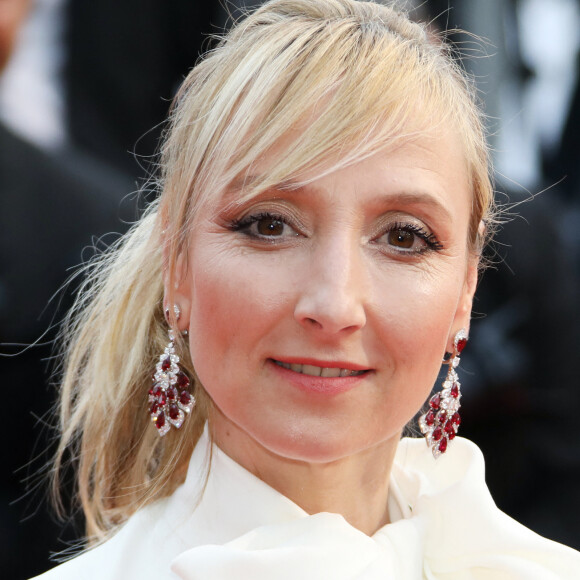 Audrey Lamy (bijoux David Morris) à la première de "The Dead Don't Die" lors de l'ouverture du 72e Festival International du Film de Cannes. © Denis Guignebourg/Bestimage