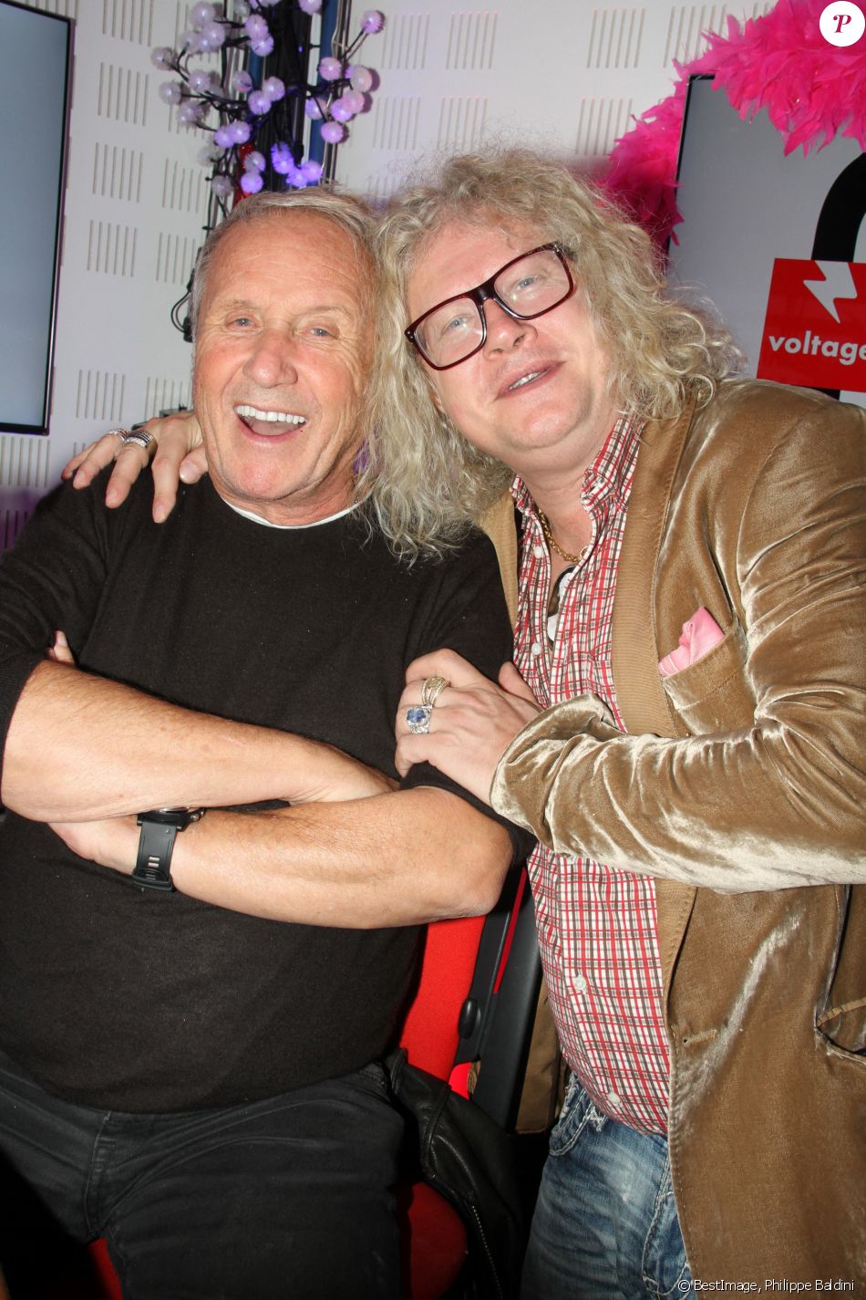 Exclusif - Yves Rénier et Pierre-Jean Chalençon participent à l'émission "Le show de Luxe" sur la radio Voltage le 2 octobre 2018. © Philippe Baldini / Bestimage