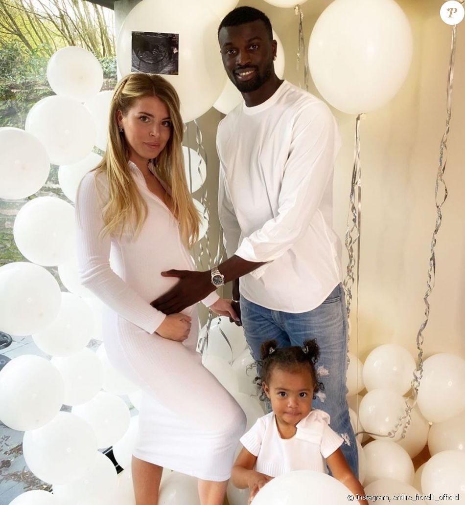 Emilie Fiorelli enceinte, M'Baye Niang et Louna, photo Instagram du 18 février 2020