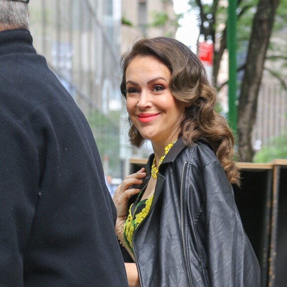 Alyssa Milano sort d'un rendez-vous à New York le 11 juin 2019.