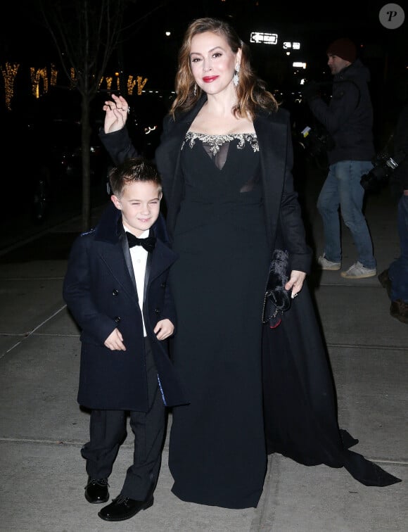 Alyssa Milano et son fils Milo Thomas Bugliari - 14e édition du bal de l'UNICEF Snowflake à New York City. Le 27 novembre 2018.