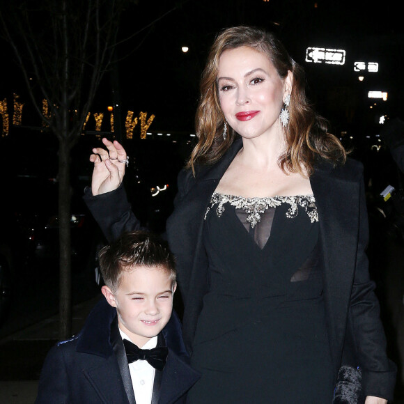 Alyssa Milano et son fils Milo Thomas Bugliari - 14e édition du bal de l'UNICEF Snowflake à New York City. Le 27 novembre 2018.