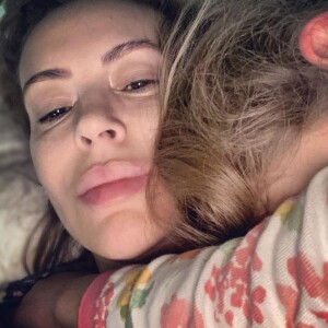 Alyssa Milano et sa fille Elizabella, sur Instagram. Le 4 avril 2021.