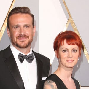 Jason Segel et sa compagne Alexis Mixter, - Arrivées à la 88ème cérémonie des Oscars à Los Angeles le 28 février 2016.