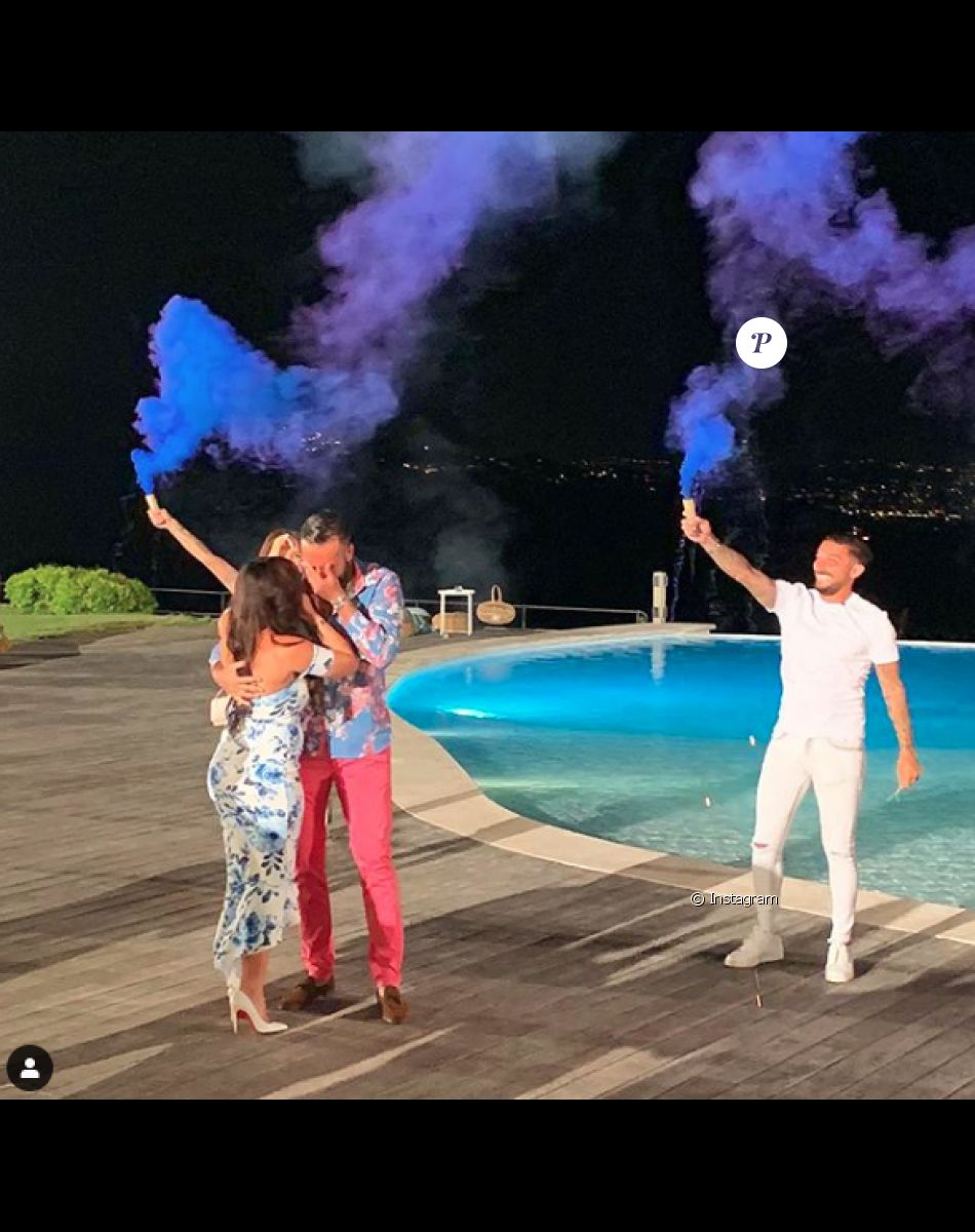 Laura Lempika et Nikola Lozina vont être les parents d'un petit garçon. La nouvelle a été annoncé le 23 juillet 2020.