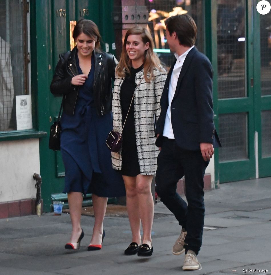 Exclusif - La princesse Eugenie d'York, sa soeur la princesse Beatrice et son compagnon Edoardo Mapelli - Les princesses d'York sont de sortie ensemble, avec leur mari et compagnon respectif, dans le quartier de Notting Hill à Londres. Le 31 mai 2019