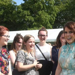 Le Prix du duc d'Édimbourg a organisé une présentation du Gold Award dans les jardins du palais de Buckingham Palace pour souligner les réalisations de 3.000 jeunes issus de différentes organisations du Royaume-Uni, dont de nombreuses écoles et académies, qui ont atteint leur objectif. Londres, 22 mai 2019.